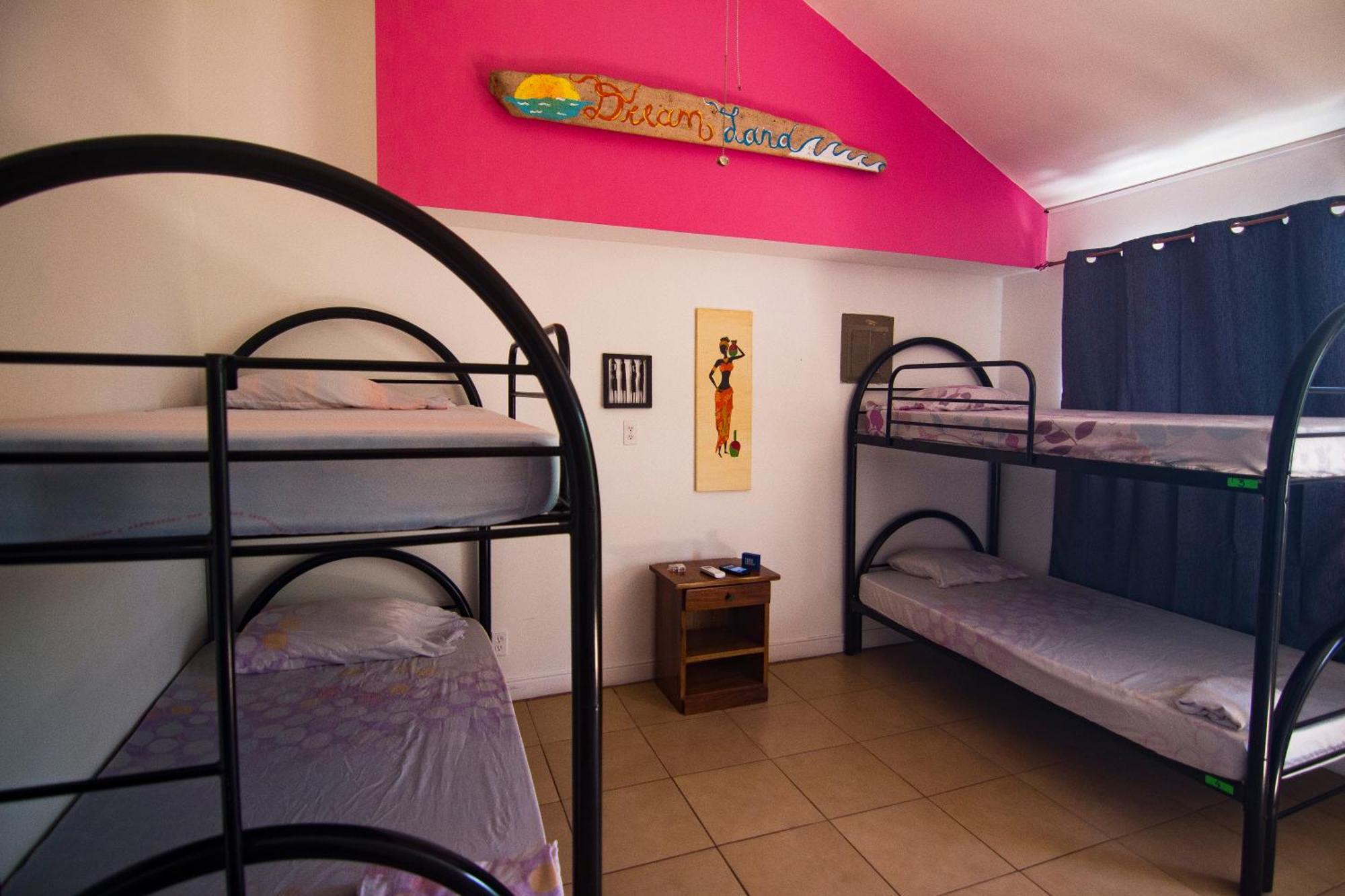 Wipeout Hostel Jacó Kültér fotó