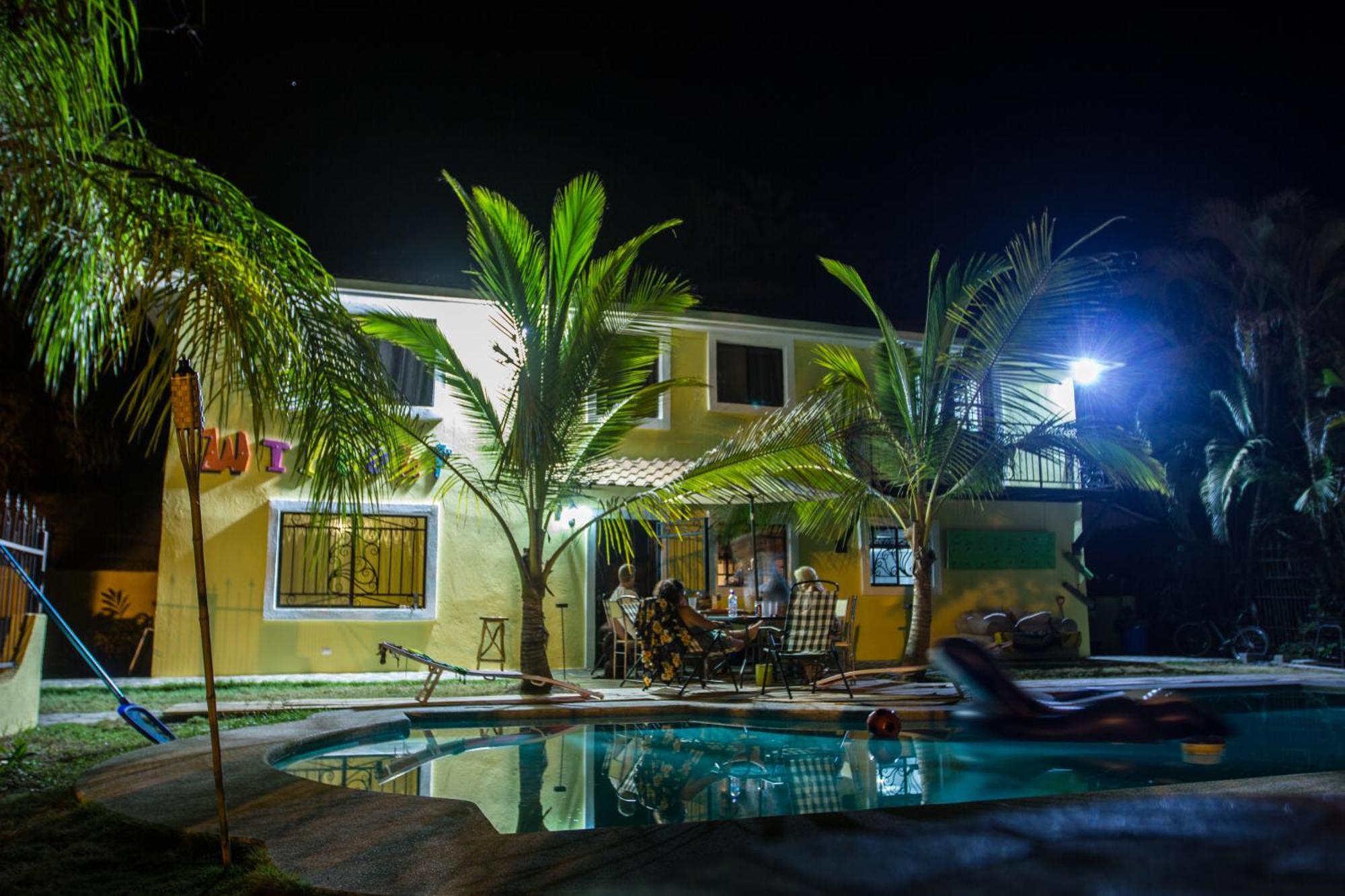 Wipeout Hostel Jacó Kültér fotó